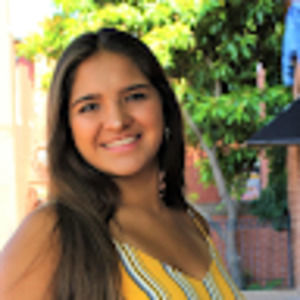 Meet your Posher, Monica